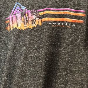 Seattle Washington T Shirt Graphic tee size L
